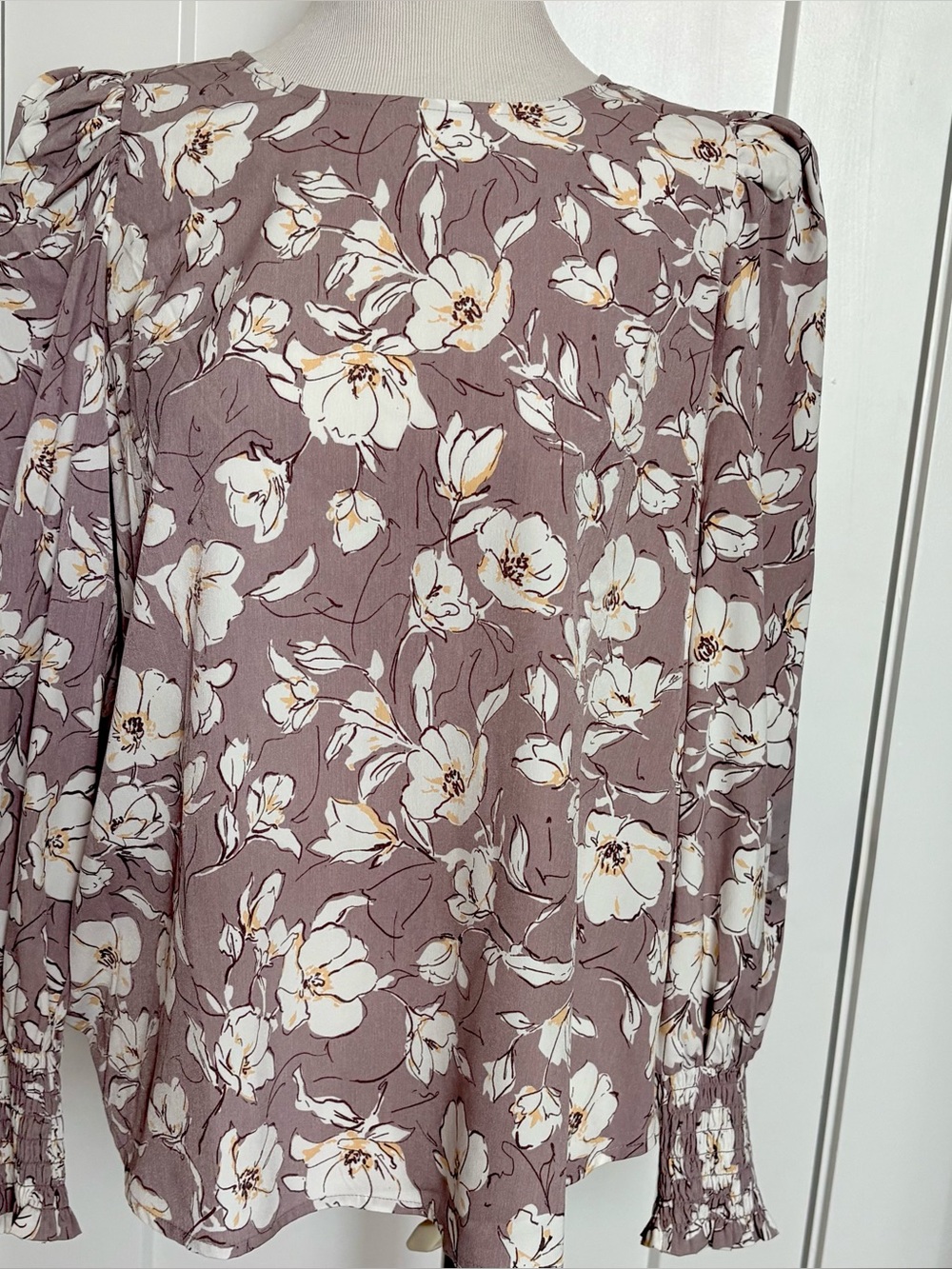 Pleione Lavender Floral Puff Shoulder Blouse with Yellow Accents